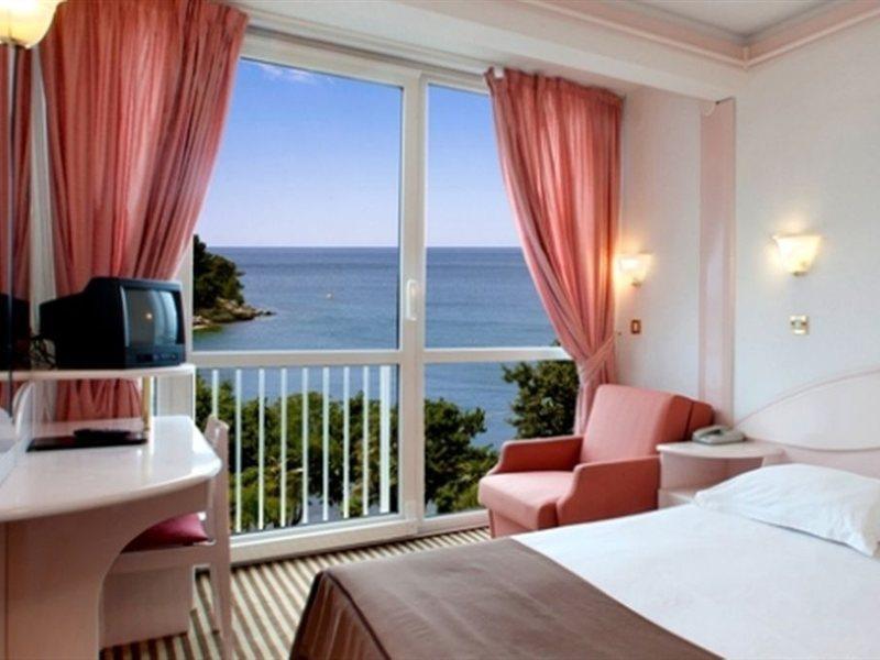 Hotel Zorna Plava Laguna Porec Luaran gambar