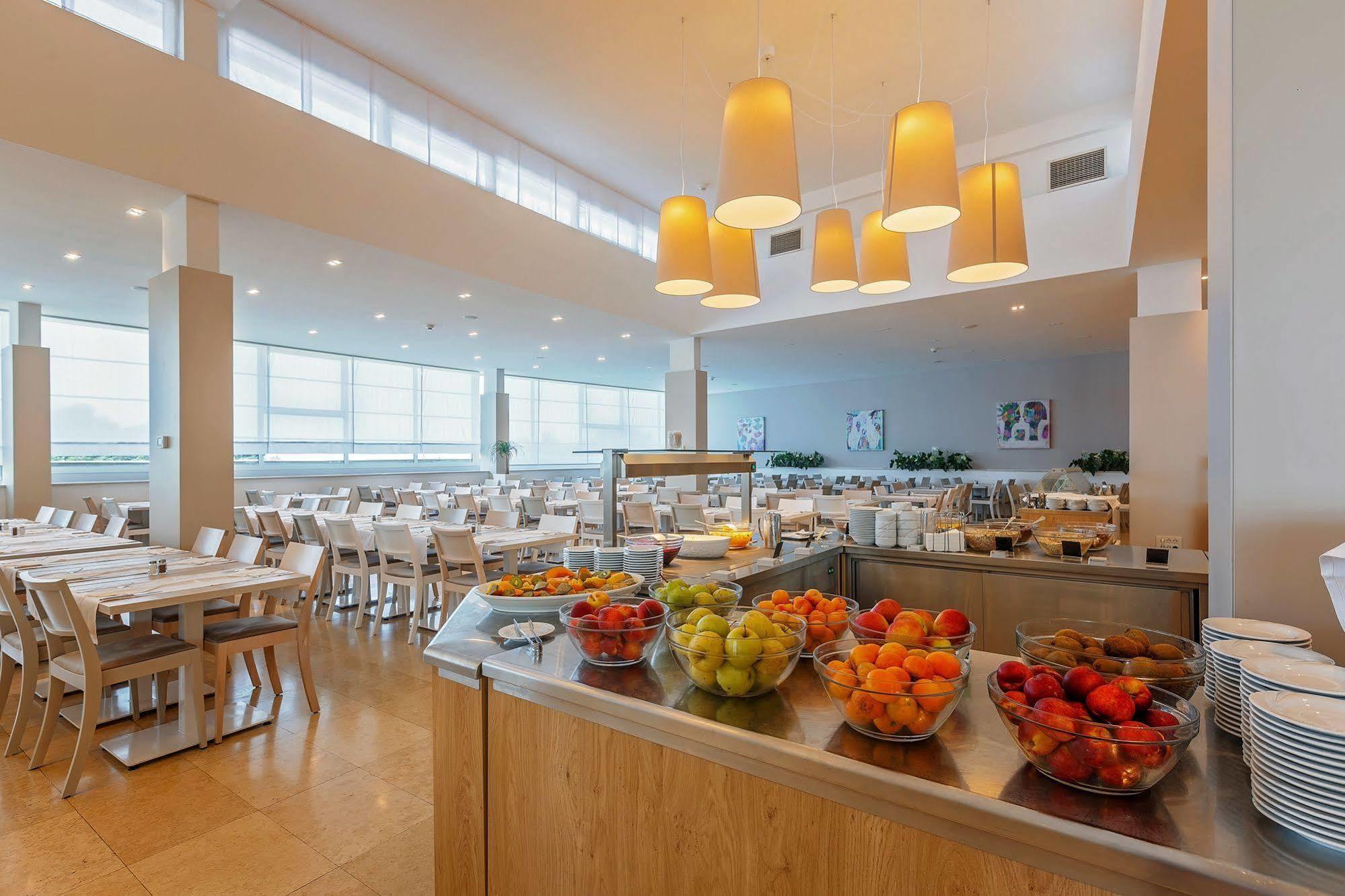 Hotel Zorna Plava Laguna Porec Luaran gambar